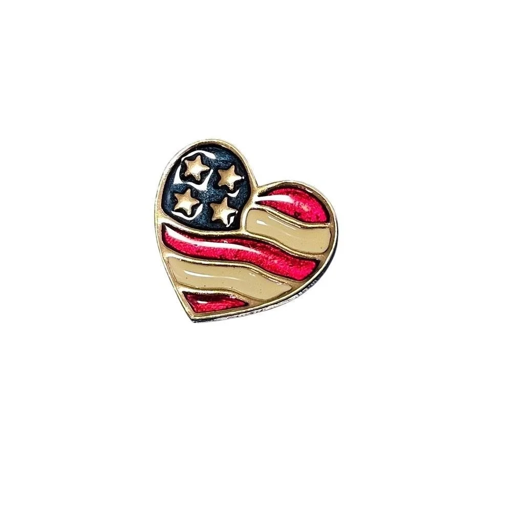 Avon Heart of America Patriotic American Flag Pin‎ Brooch Red White Blue Stars